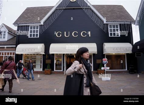 bicester village shops gucci|Bicester Village opening times today.